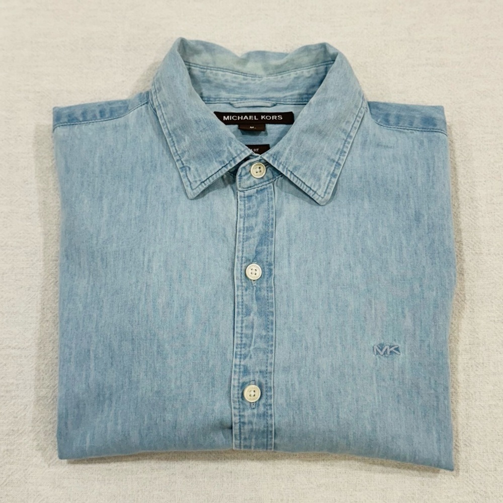 Michael Kors Chambray Denim Button Down Shirt Men’s Medium Slim Fit Light Wash
